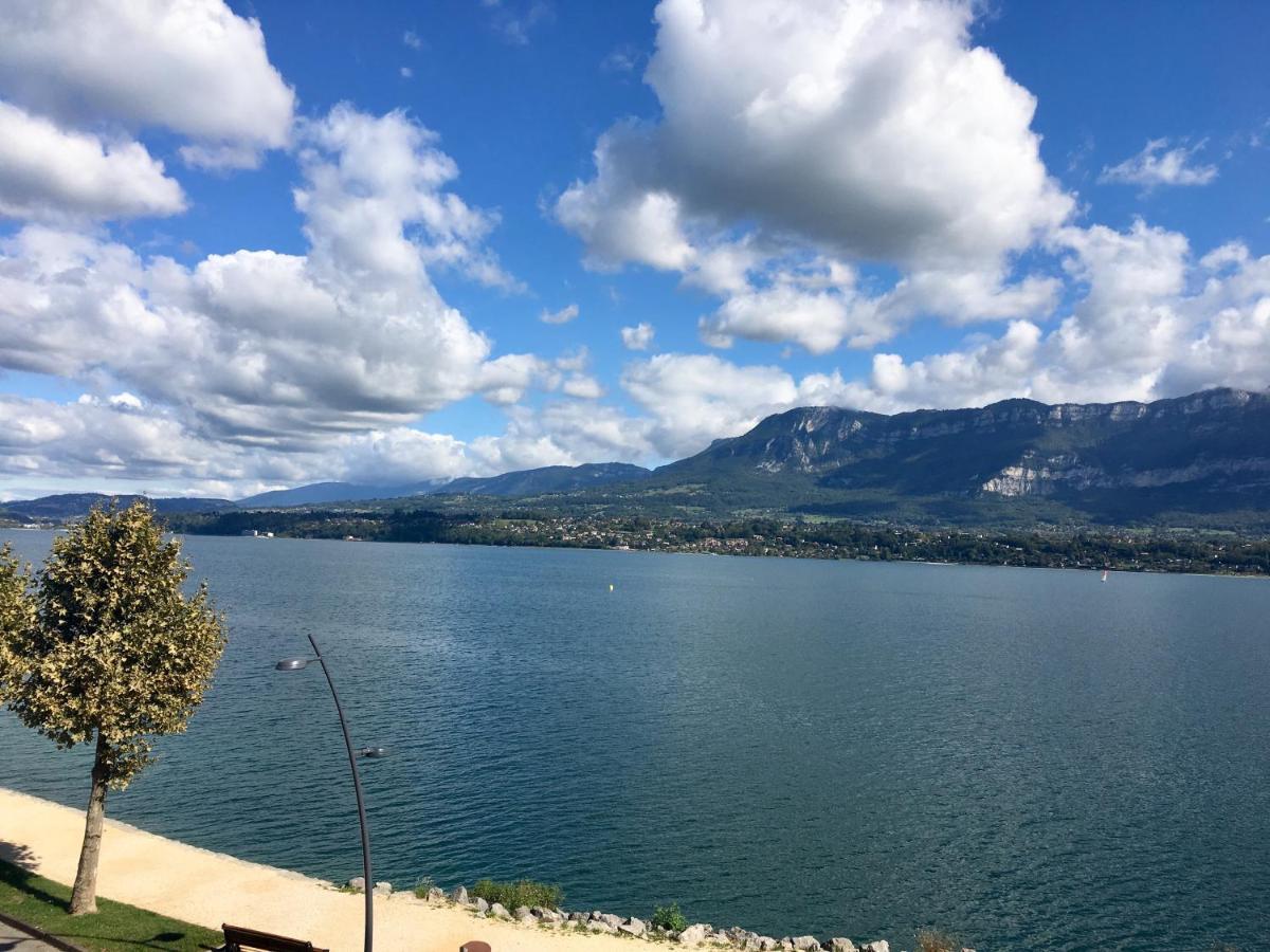 Vue sublime sur le lac du Bourget Le Bourget-du-Lac Extérieur photo